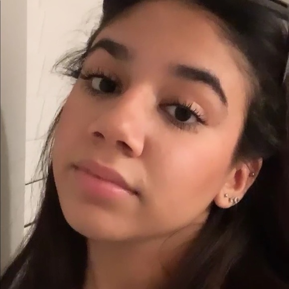 Kate Rodriguez - Poshmark Profile Picture of Kate Rodriguez (@katerodriguezzz) on Poshmark