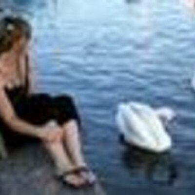 Profile Picture of Edith Newton (@misterthrifty) on Twitter