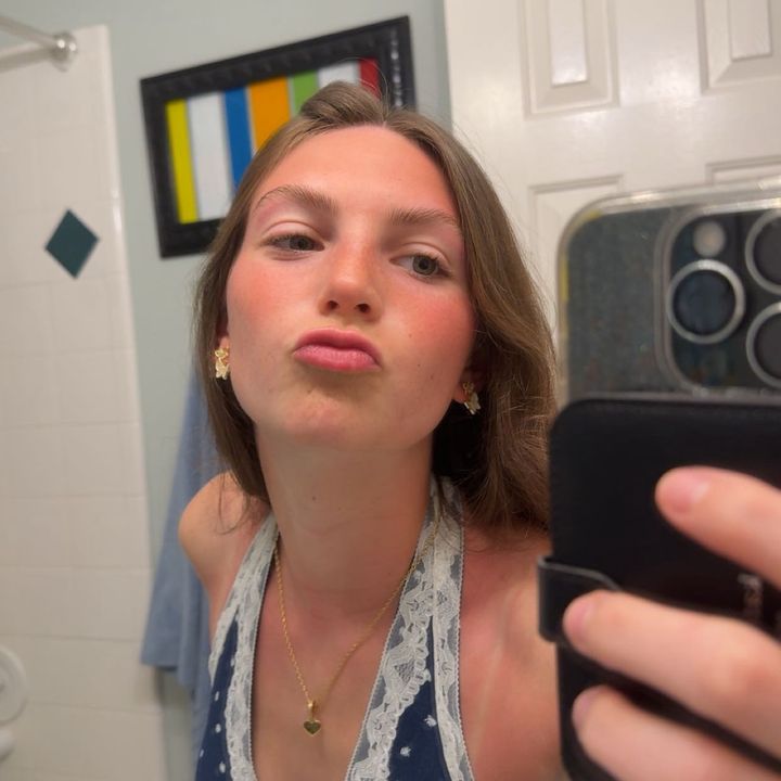 Profile Picture of meredith (@merallmond) on Tiktok