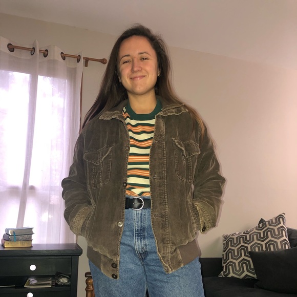 Profile Picture of Beka Revelle (@bekarevelle14) on Poshmark