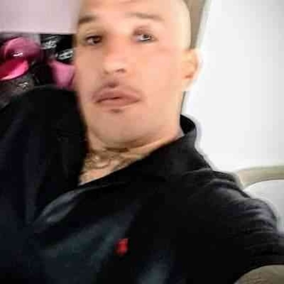 Profile Picture of Raul Bosquez (@bosquezraul81) on Poshmark