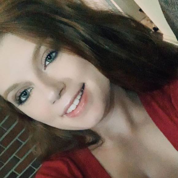 Profile Picture of Brianna Sturdevant (@bree4565) on Poshmark