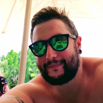 Profile Picture of John Holdsworth (@JohnHimself) on Twitter