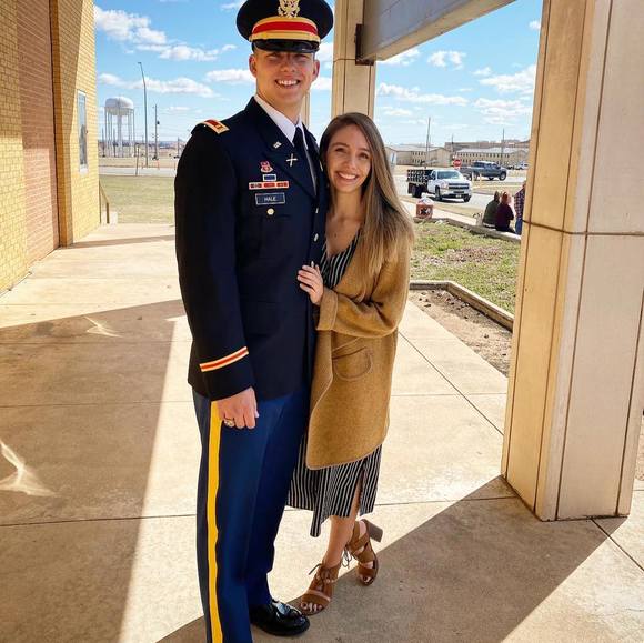 Profile Picture of Nathan Hale (@nhale23) on Poshmark