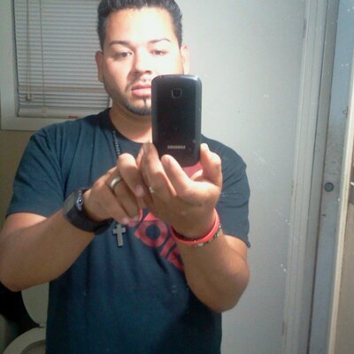 Profile Picture of Lupe Gomez (@lupegomez410) on Twitter