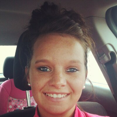 Profile Picture of Tiffany Duckworth (@tiffduck17) on Twitter