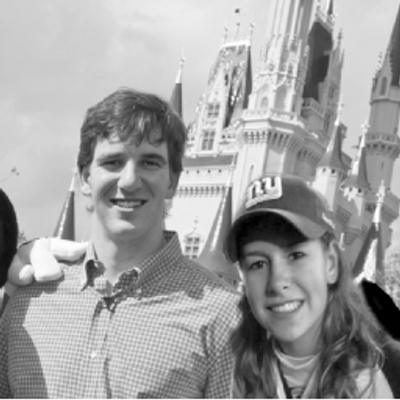 Profile Picture of Laurel Manning (@LaurelManning10) on Twitter