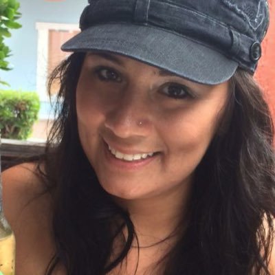 Profile Picture of Loretta Gonzalez (@Lorizalez) on Twitter