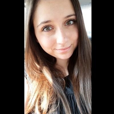 Profile Picture of Sarah Gibbons (@sarahgibbons17) on Twitter