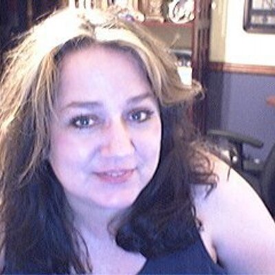 Profile Picture of Sandy Weeks (@Sandy_LWW_1961) on Twitter