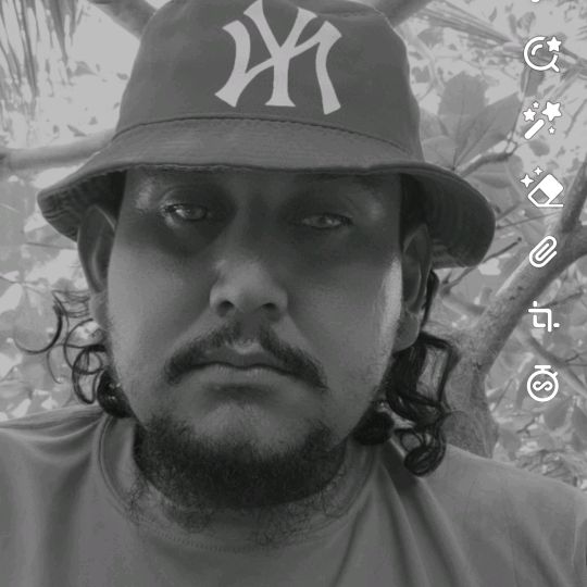 Profile Picture of Tomny Joya (@tomny.joya) on Tiktok