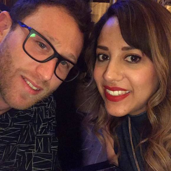 Profile Picture of Liz Alebarrera (@liza18_) on Poshmark