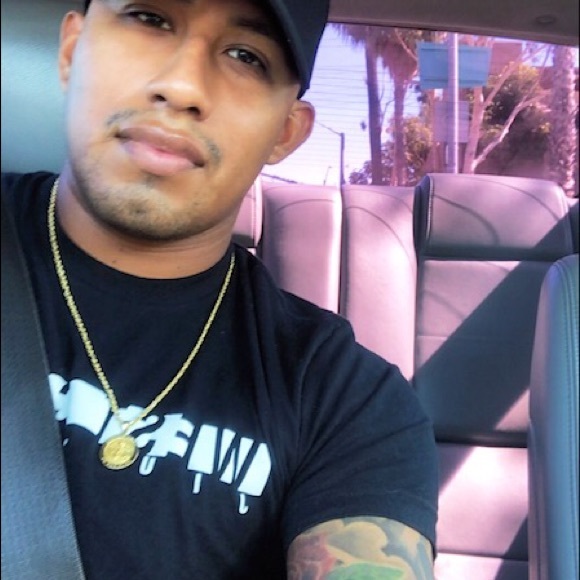 Profile Picture of Jeffrey Lopez (@jayylopezz) on Poshmark