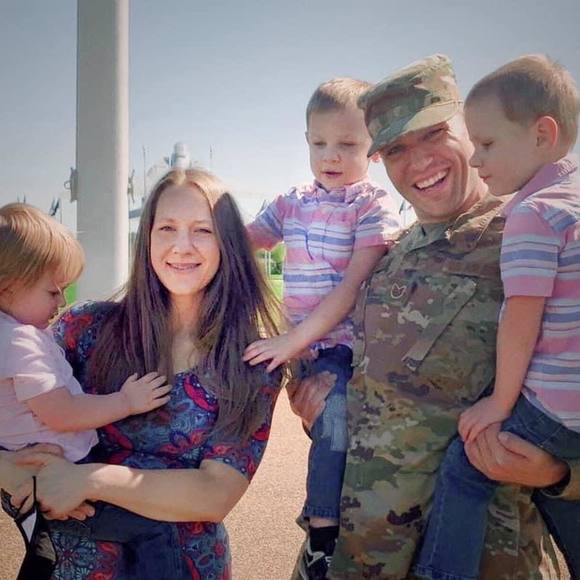 Profile Picture of Silke Simoncelli (@silkysmooth656) on Poshmark