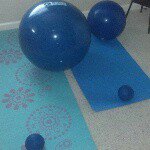 Profile Picture of Caitlyn and Brian Wright (@yoga.fails) on Instagram