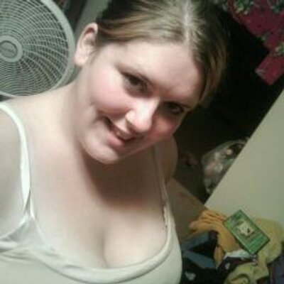 Profile Picture of Kimberly Ireland (@KimberlyIrelan2) on Twitter