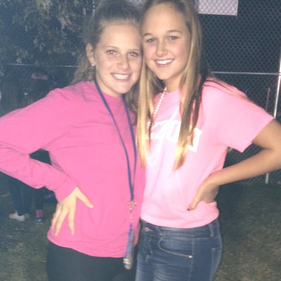 Mackenzie Collier - Poshmark Profile Picture of Mackenzie Collier (@mackenziec14) on Poshmark