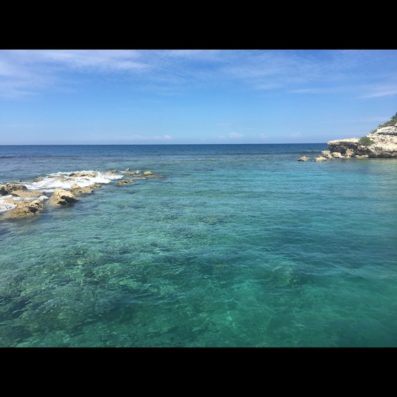 Profile Picture of Abilene Suratt (@shopaholicmom93) on Poshmark