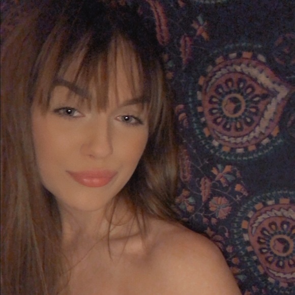 Profile Picture of Keegan Strobeck (@keeganstrobeck) on Poshmark