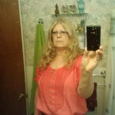 Profile Picture of Frances Carpenter (@beadinkrazy1) on Twitter