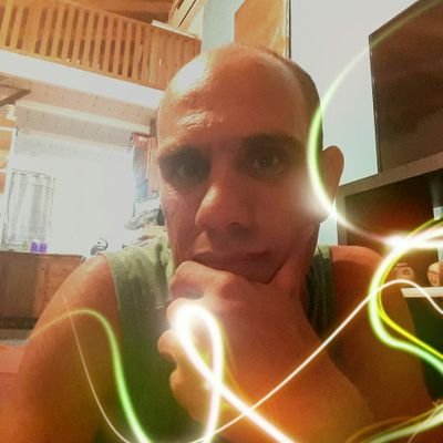 Profile Picture of Matthew Martin (@RutaBusValdes) on Twitter