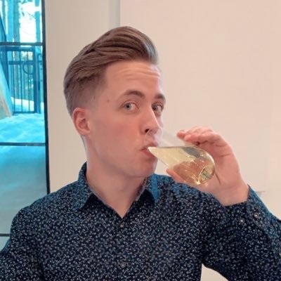 Profile Picture of NiCK GRAVES (@nck_grvs) on Twitter
