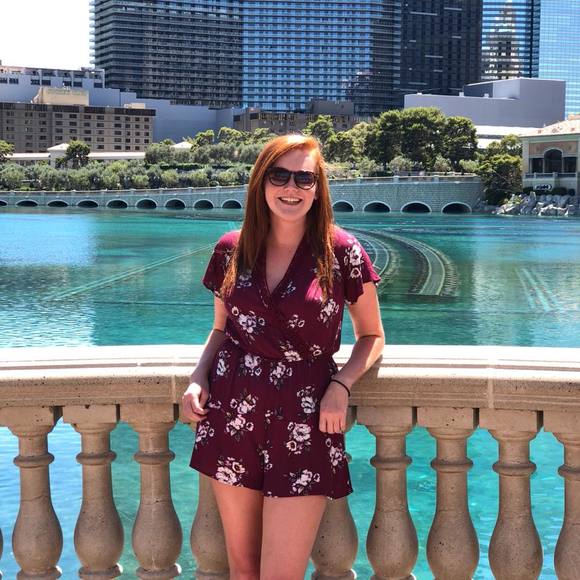 Profile Picture of Molly Uphoff (@moll1317) on Poshmark