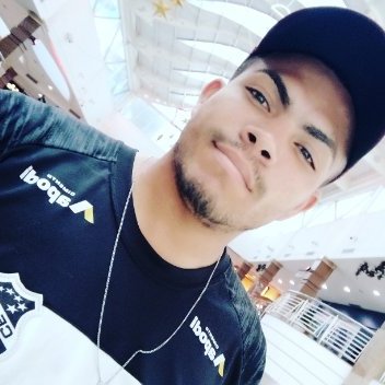 Profile Picture of Ronny Andrews (@RonnyAndrews5) on Twitter