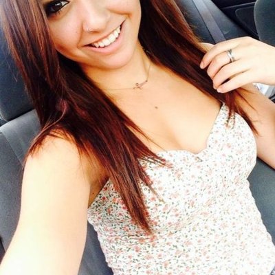Profile Picture of Amelia Albertson (@souporsalad5) on Twitter
