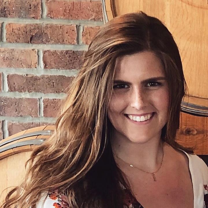 Profile Picture of Jenna Heaton (@@jheat.on) on Tiktok