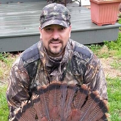 Profile Picture of Ray Ramirez (@RayRamirez9) on Twitter