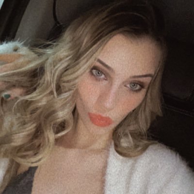 Profile Picture of Stacy Alberty (@Stacyyalbertyyy) on Twitter