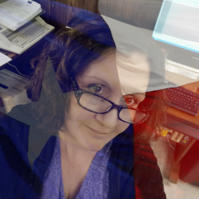 Profile Picture of Lori Alexander (@lorialexander90) on Twitter