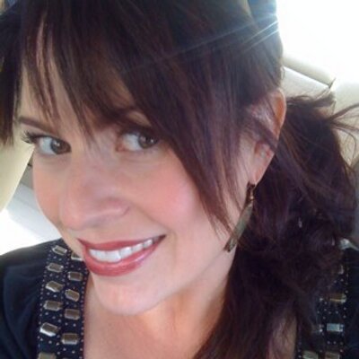 Profile Picture of JoEllen Hennessy (@JoEllenHennessy) on Twitter