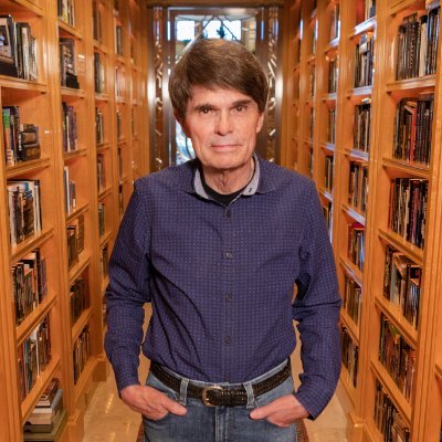 Profile Picture of Dean Koontz (@deankoontz) on Twitter