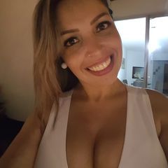 Profile Picture of kelliplatt519 (@@kelliplatt519) on Tiktok