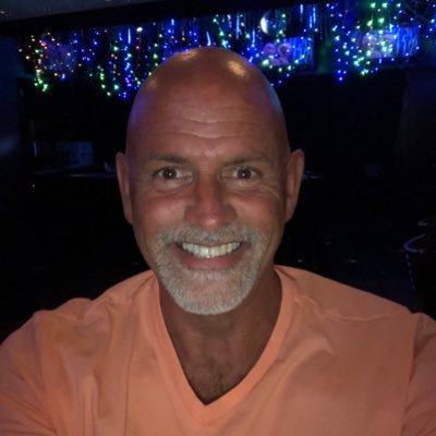 Profile Picture of Randall Wrisinger (@theatrebearmi) on Twitter