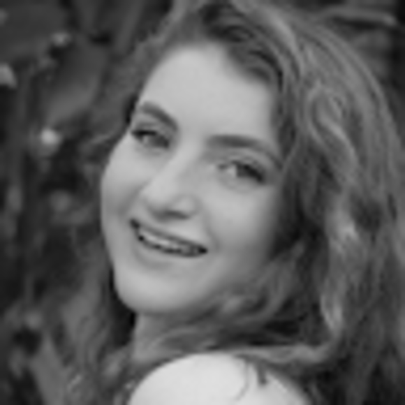 Anna Maag - Poshmark Profile Picture of Anna Maag (@annamaag) on Poshmark