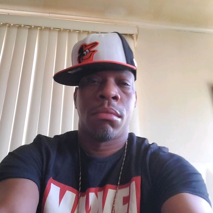 Profile Picture of Charles Jones (@mister.cool.uncle) on Tiktok