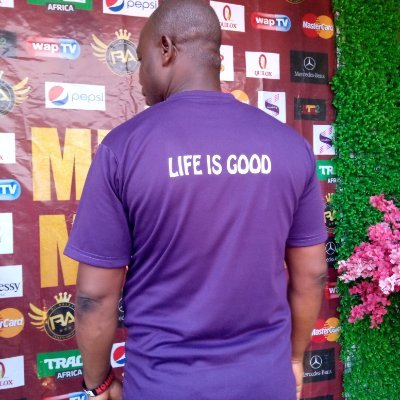 Profile Picture of L. G (@KusimoJoseph) on Twitter