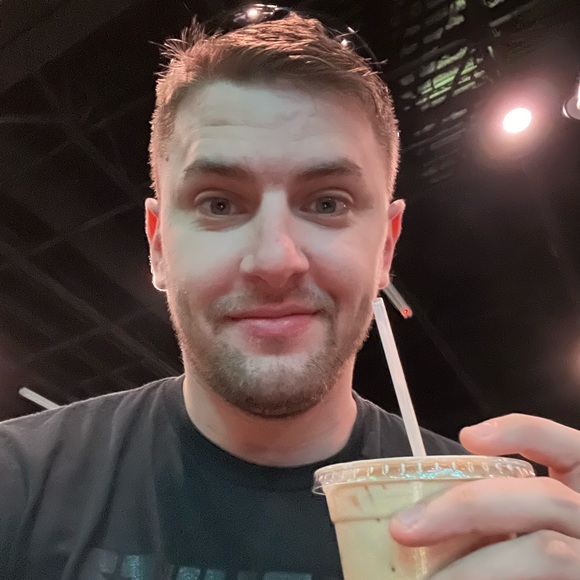 Profile Picture of Derek Sticklen (@dereksticklen) on Poshmark