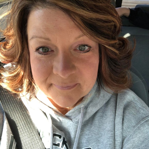 Profile Picture of Dana Paullus (@drp1030) on Poshmark