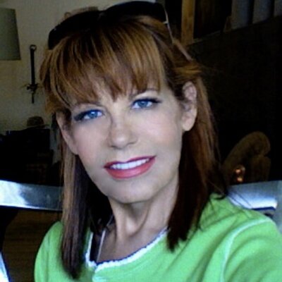 Profile Picture of Lisa Reese (@LReese_F1_Indy) on Twitter