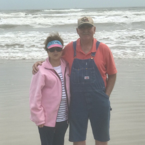 Profile Picture of Margaret Bates (@mford2000) on Poshmark