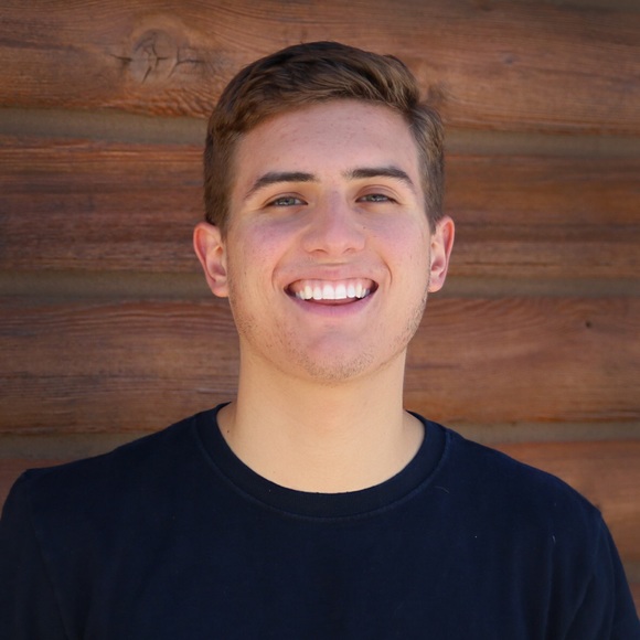 Ben Konold - Poshmark Profile Picture of Ben Konold (@ben_k) on Poshmark