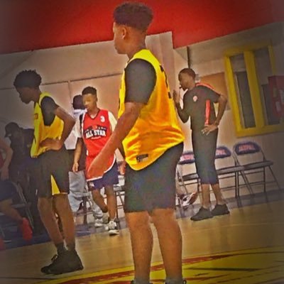 Profile Picture of Gary Rhett Jr (@RhettGary) on Twitter