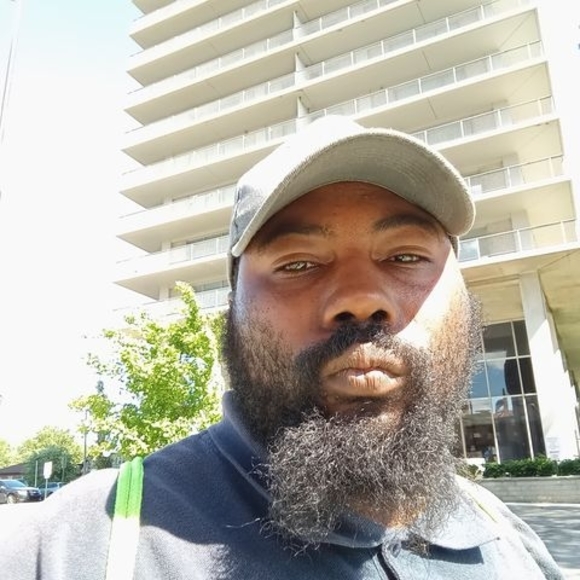 Profile Picture of Kevin Strickland (@strick707) on Poshmark
