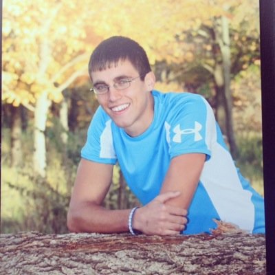 Profile Picture of Derek Hooker (@DHook_12) on Twitter