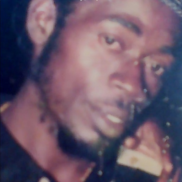 Raphael Smith - Poshmark Profile Picture of Raphael Smith (@gong90) on Poshmark