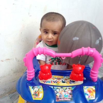 Profile Picture of Zara Ambreen (@AmbreenKhalid18) on Twitter